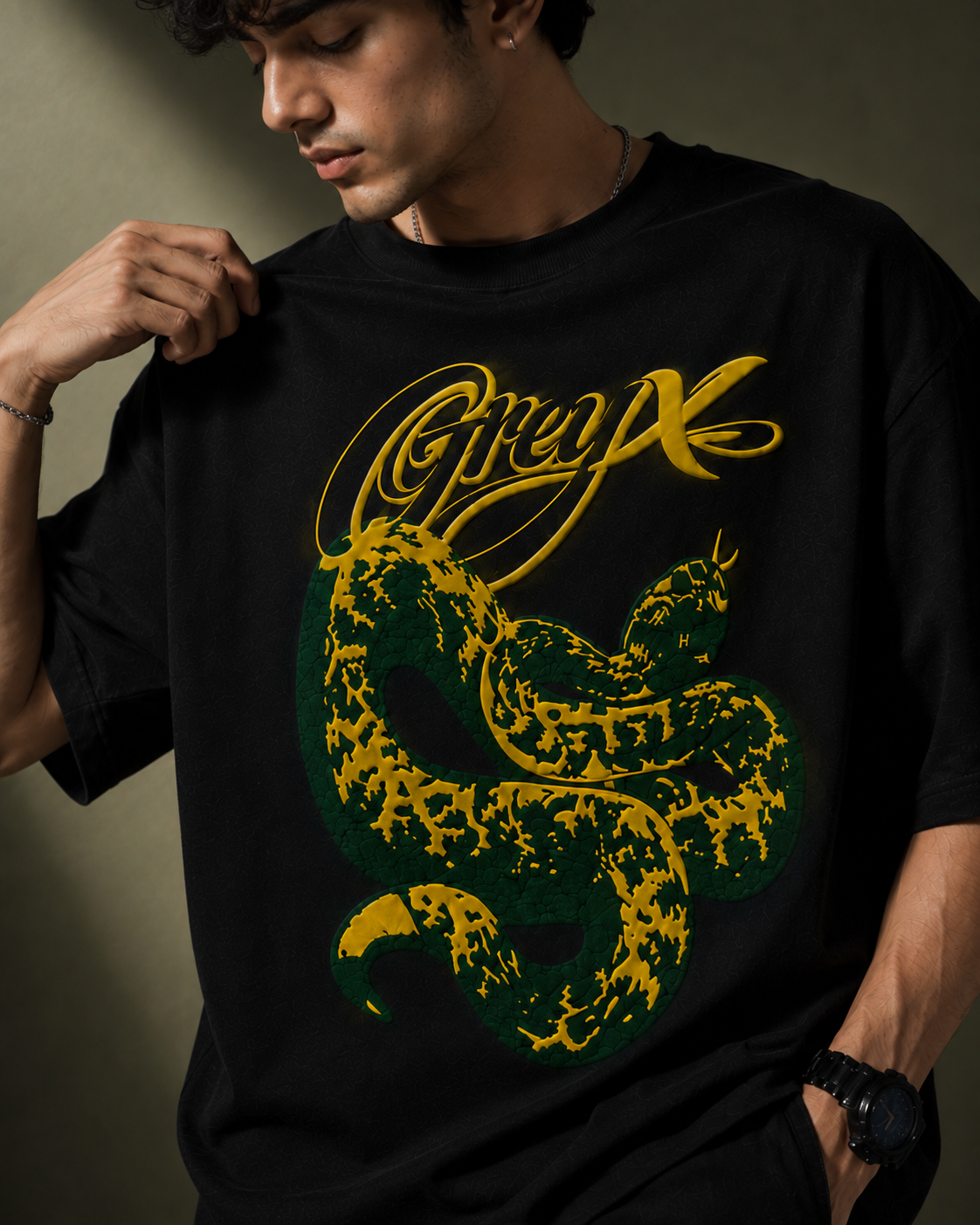 COBRA BLACK TEE BY GREYX
